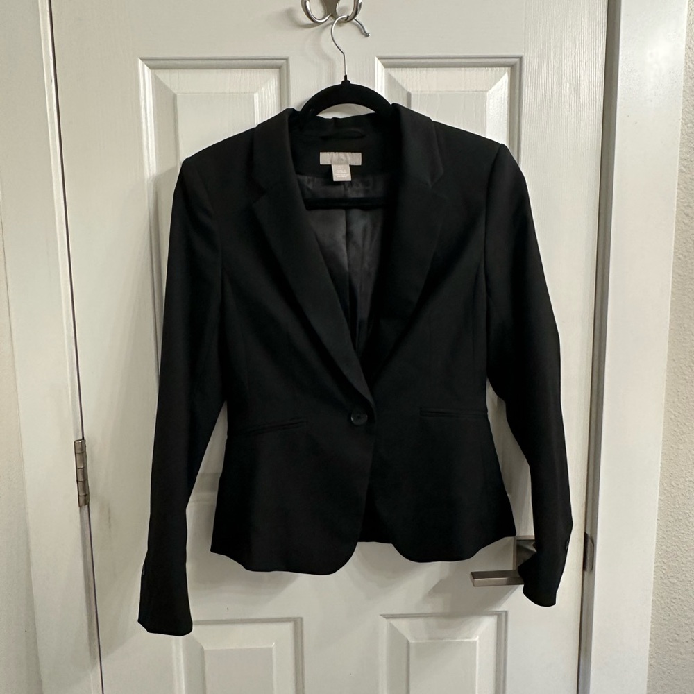 H&M Classic Black Fitted Women's Blazer